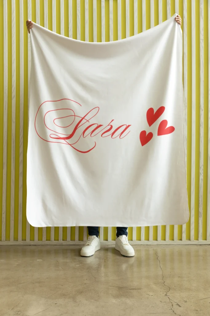 katseye lara blanket
